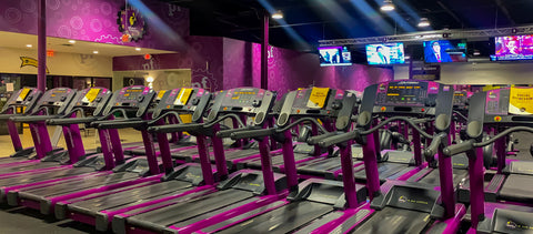 Planet Fitness cancels a Christian woman's membership after she raises concern about a man in the girls' locker room